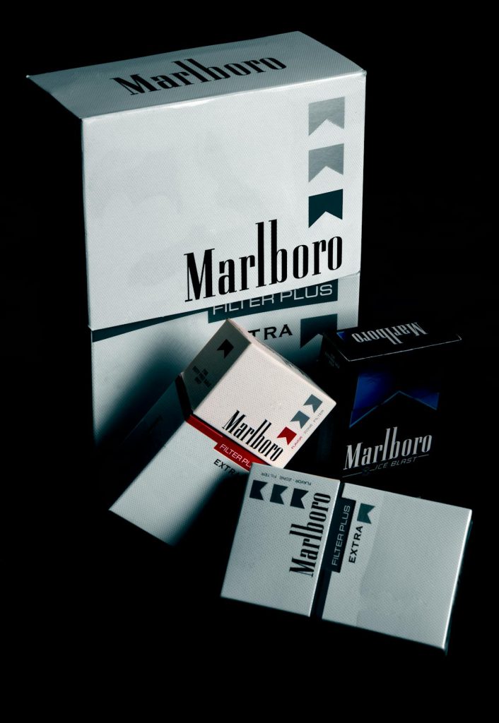 how many packs of cigarettes are in a carton
